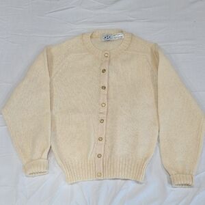 Chic Cream Button-Up Cardigan